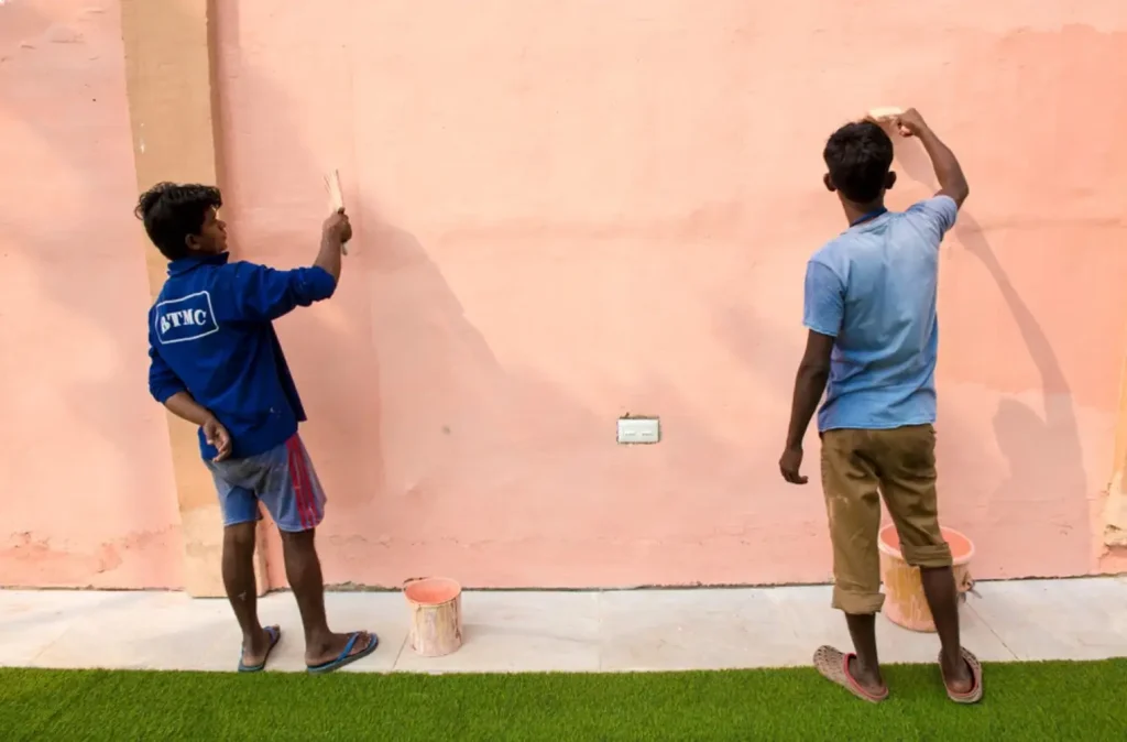 சுவரில் பெயிண்ட் வெடிப்பு ஏற்படும் பிரச்சனை