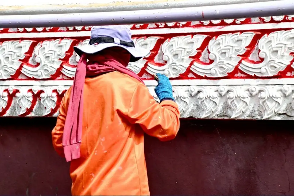 பெயிண்டிங் வேலைக்கு முழுமையான செலவு விவரத்தைப பெற்றுக்கொள்ளுங்கள்